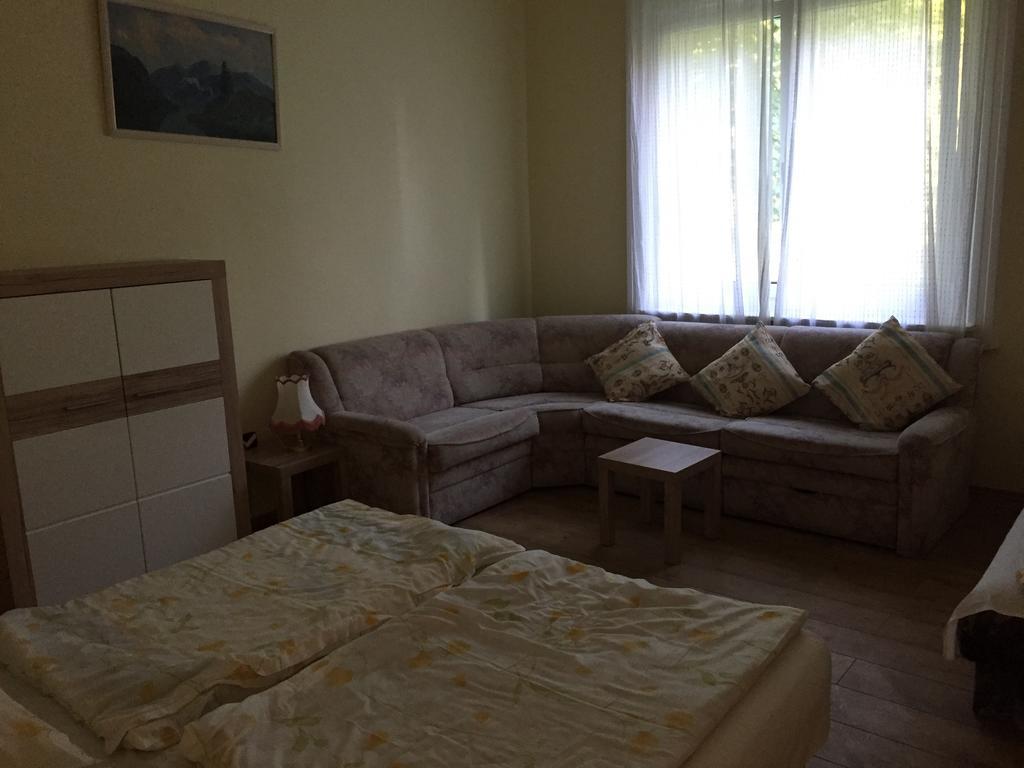 Palma Apartmanhaz Шіофок Екстер'єр фото