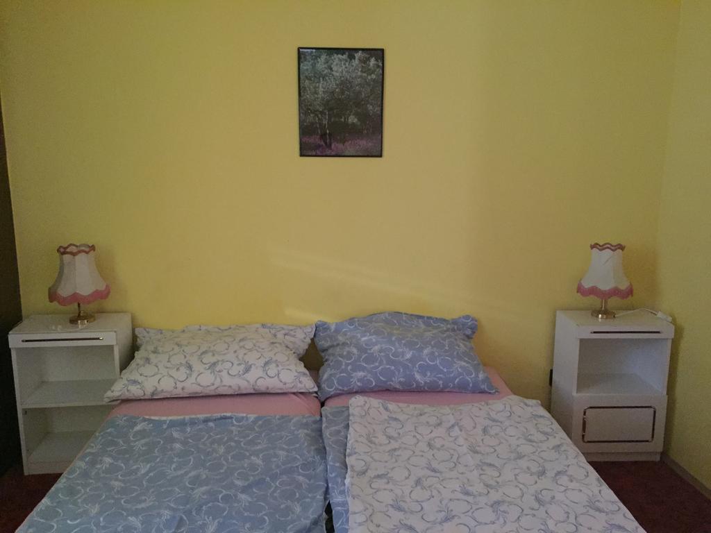 Palma Apartmanhaz Шіофок Екстер'єр фото